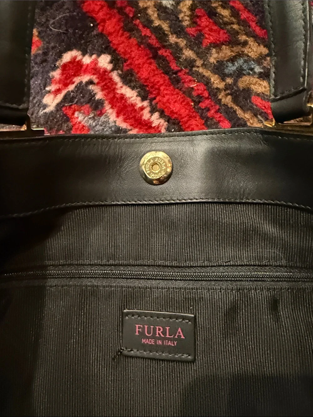 Furla basically mint